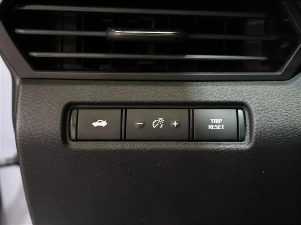 2023 Nissan Altima 6th Gen - Image 13 of 31