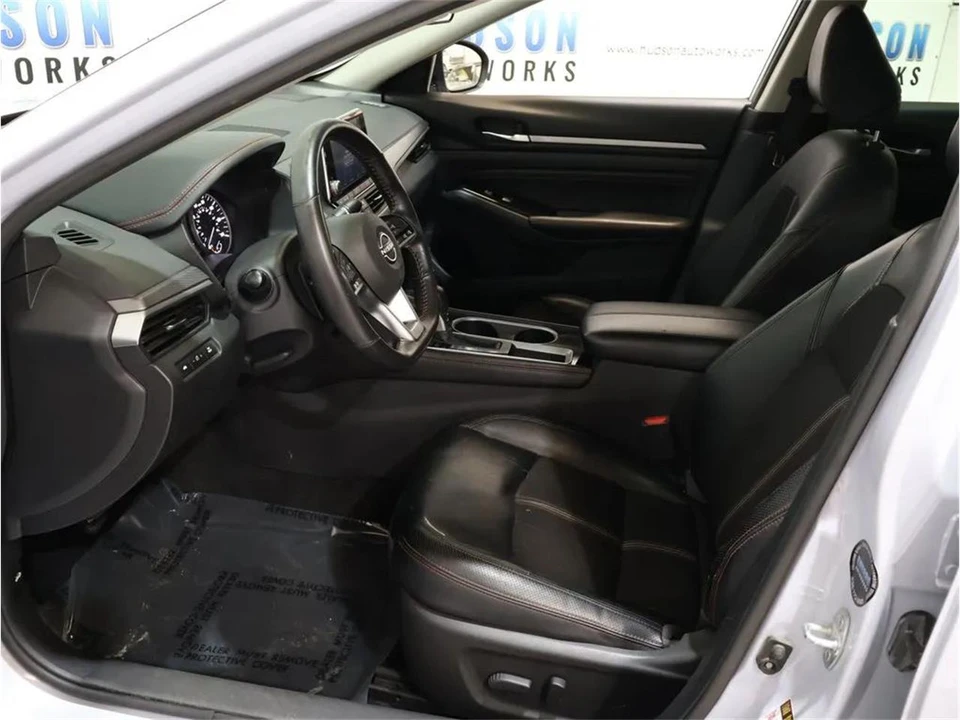 2023 Nissan Altima 6th Gen - Image 14 of 31