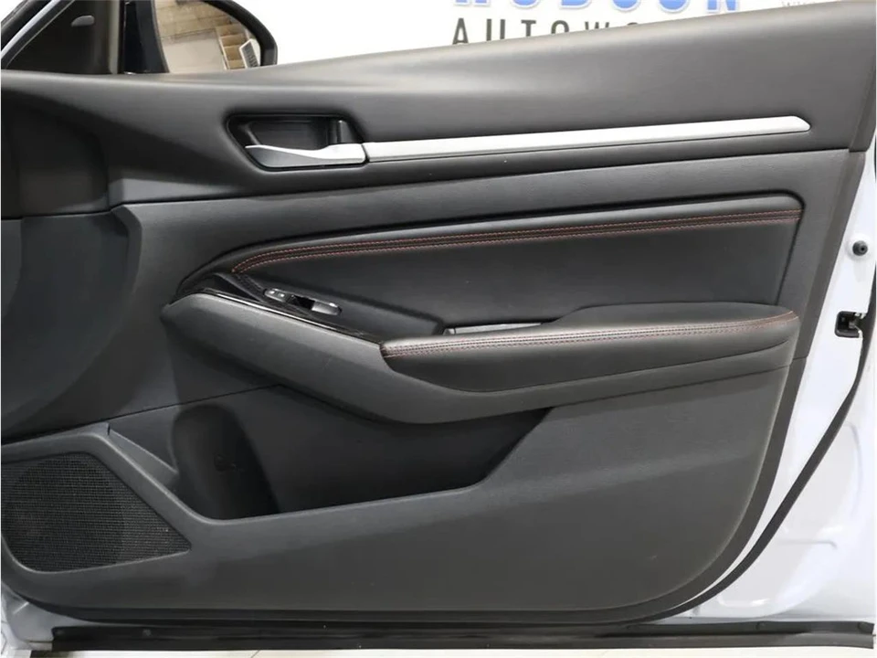 2023 Nissan Altima 6th Gen - Image 28 of 31