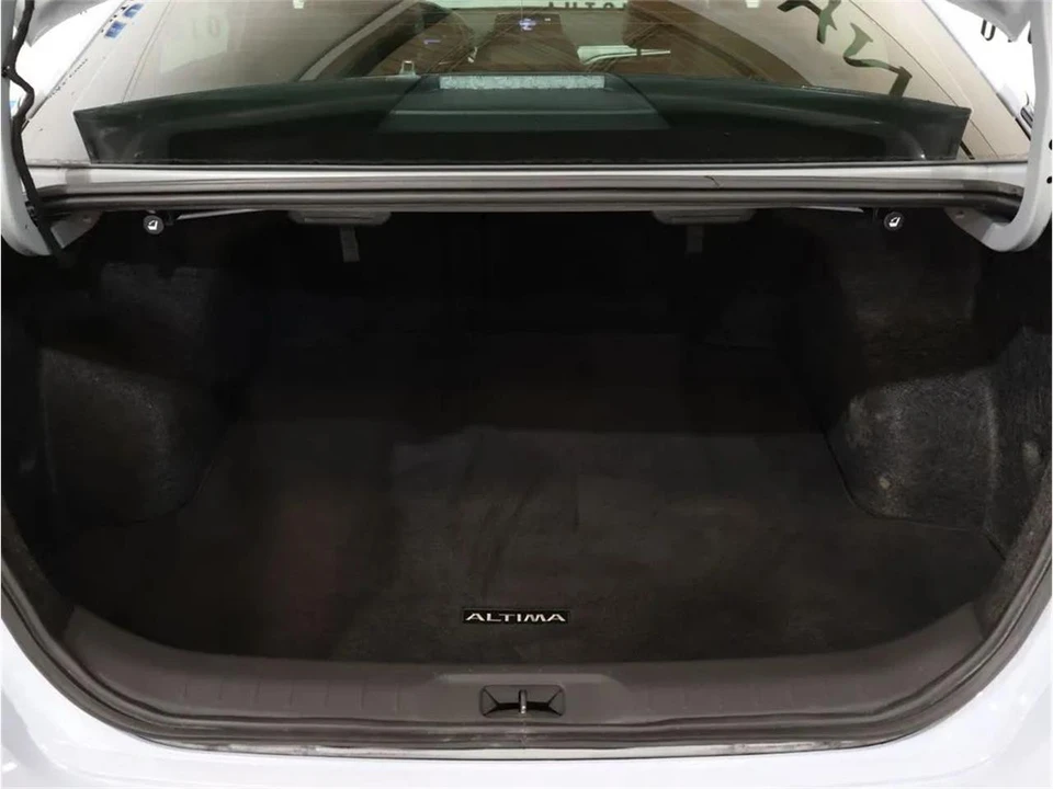 2023 Nissan Altima 6th Gen - Image 30 of 31