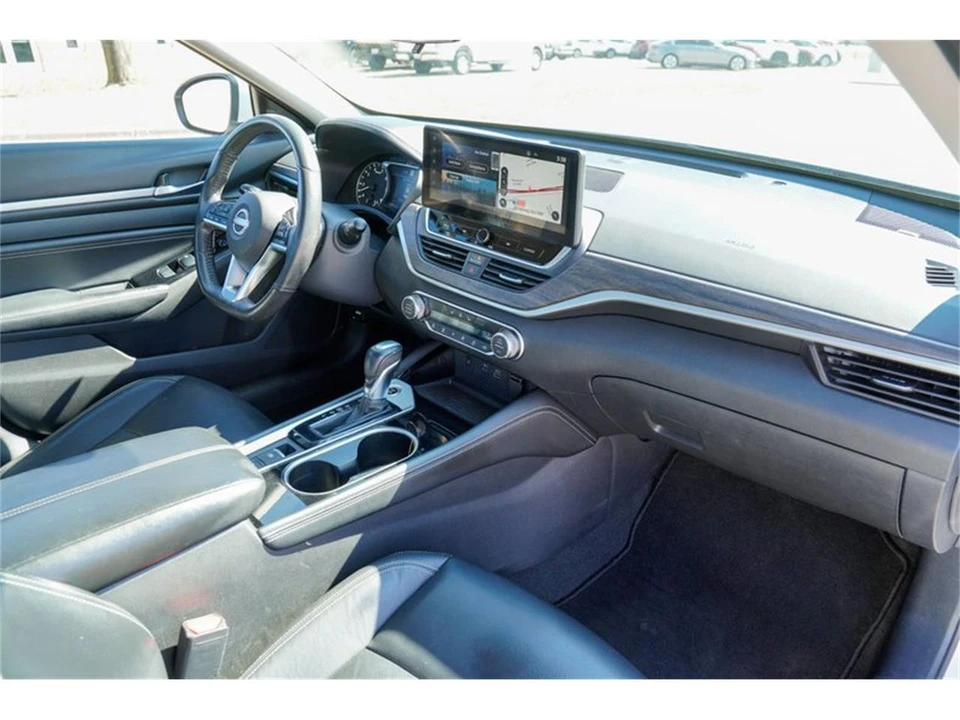 2023 Nissan Altima 6th Gen - Image 11 of 31