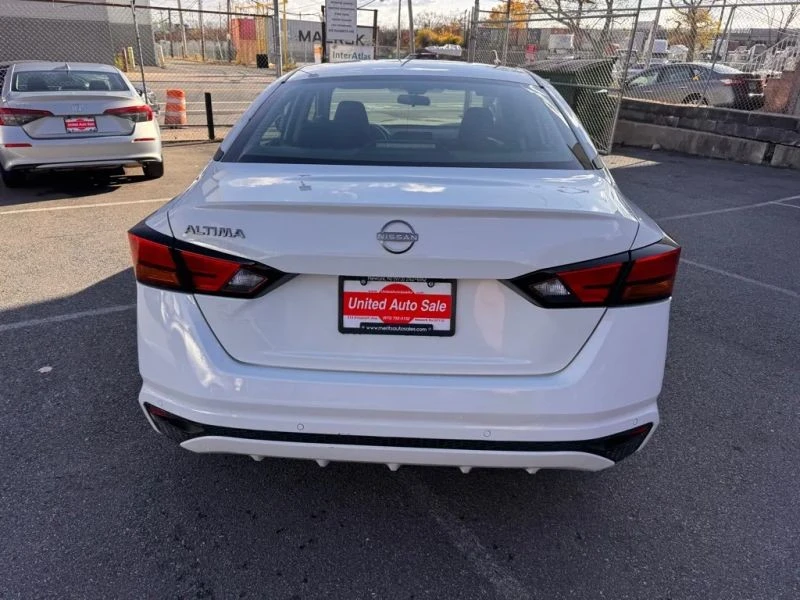 2023 Nissan Altima 6th Gen - Image 6 of 12