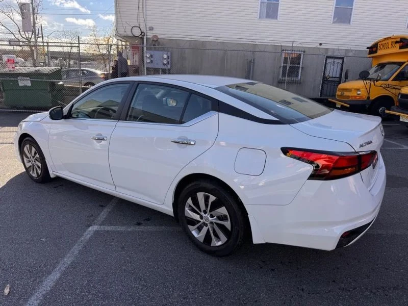 2023 Nissan Altima 6th Gen - Image 4 of 12