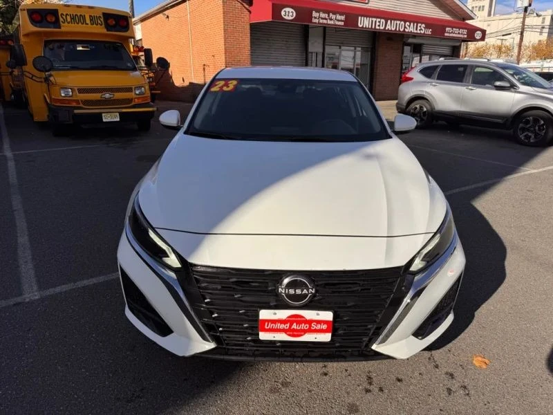 2023 Nissan Altima 6th Gen - Image 2 of 12