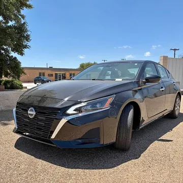 2023 Nissan Altima 2.5 S Sedan 4D