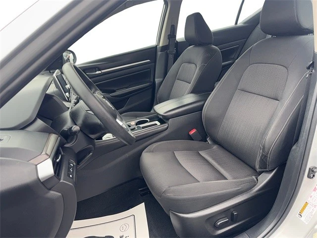 2023 Nissan Altima 6th Gen - Image 12 of 12