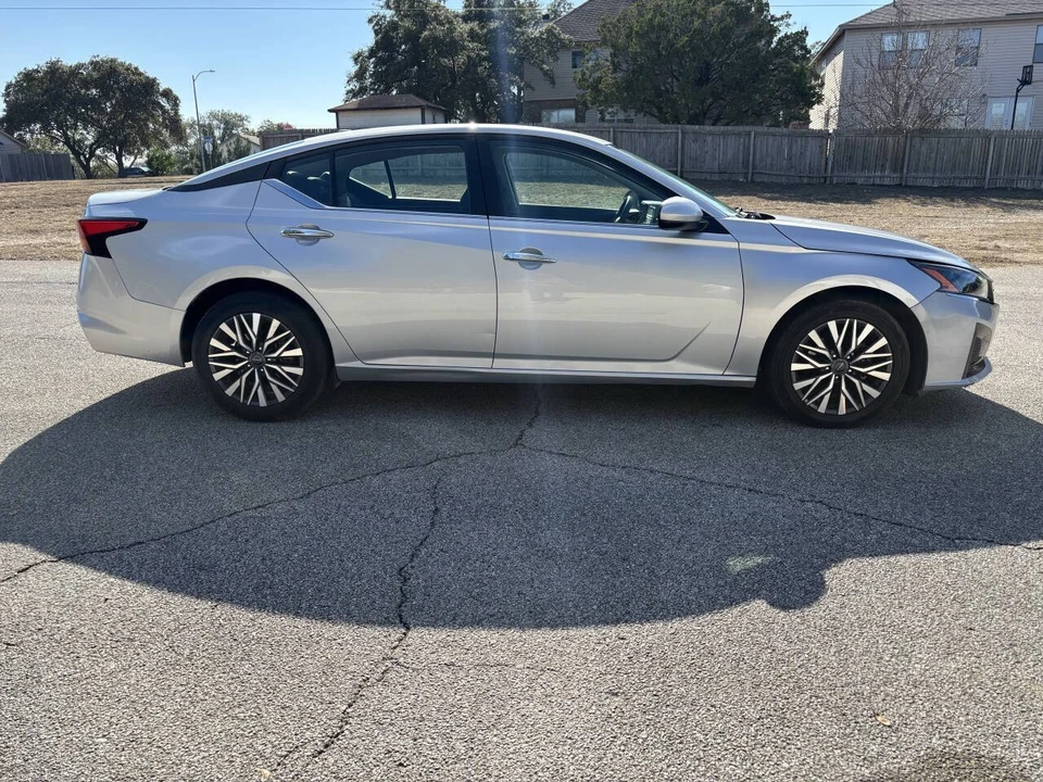 2023 Nissan Altima 6th Gen - Image 4 of 21