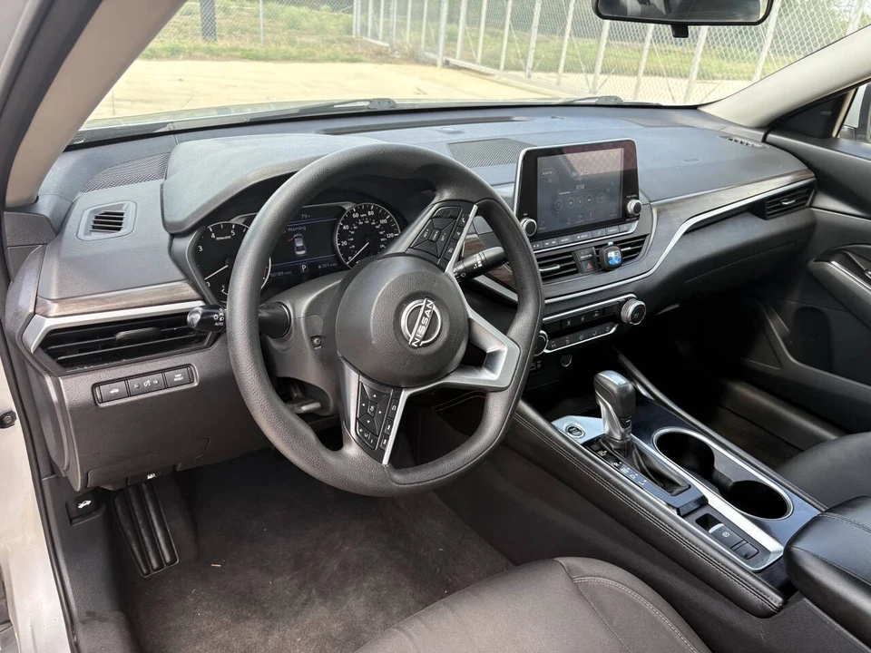 2023 Nissan Altima 6th Gen - Image 13 of 21