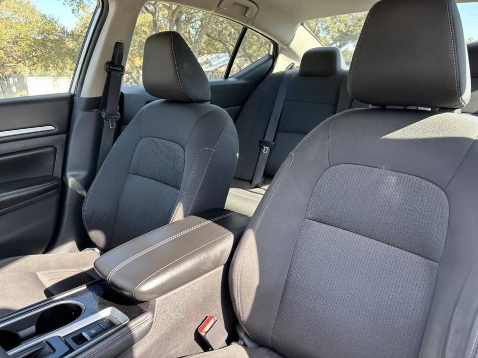 2023 Nissan Altima 6th Gen - Image 10 of 21