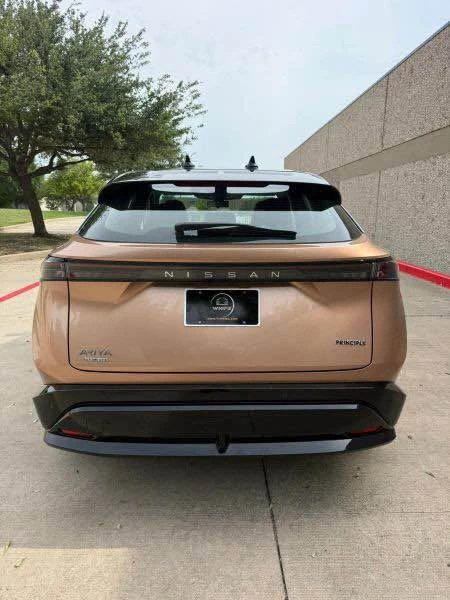 2023 Nissan - Image 5 of 16