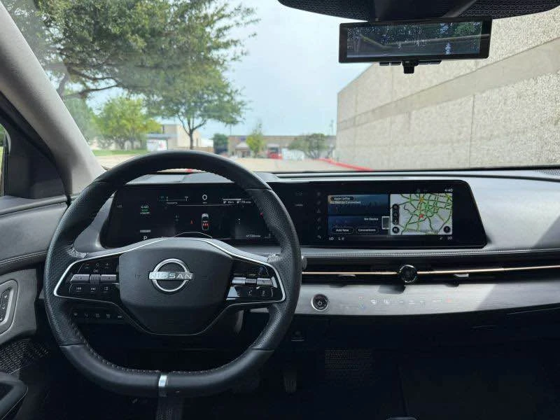 2023 Nissan - Image 11 of 16