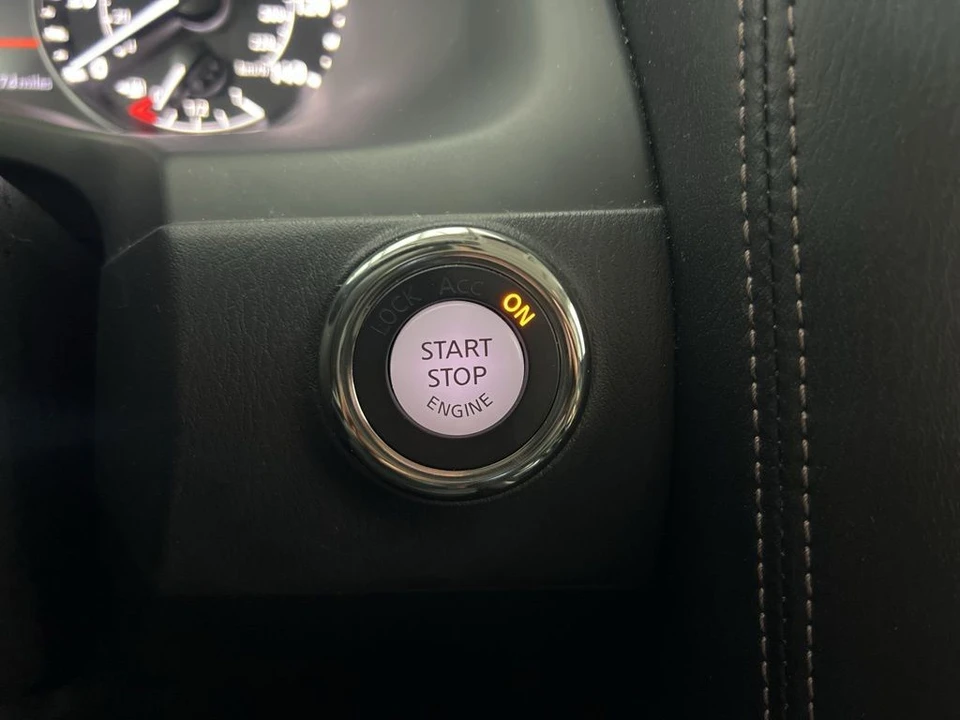 2023 Nissan Armada - Image 14 of 21