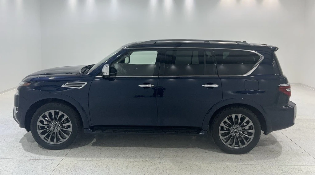 2023 Nissan Armada - Image 2 of 12