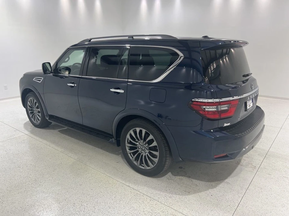 2023 Nissan Armada - Image 3 of 21