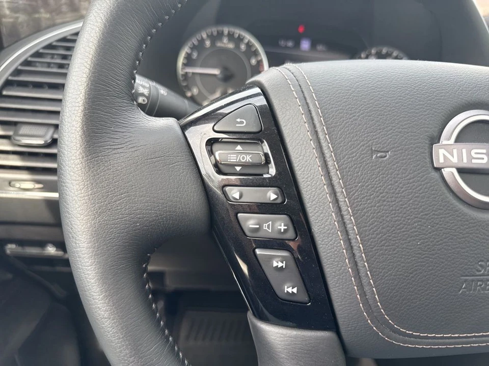 2023 Nissan Armada - Image 19 of 21