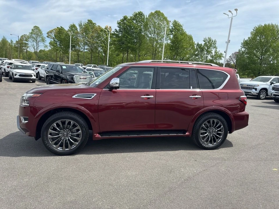 2023 Nissan Armada - Image 2 of 21