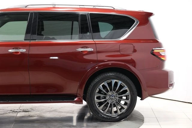 2023 Nissan Armada - Image 8 of 12