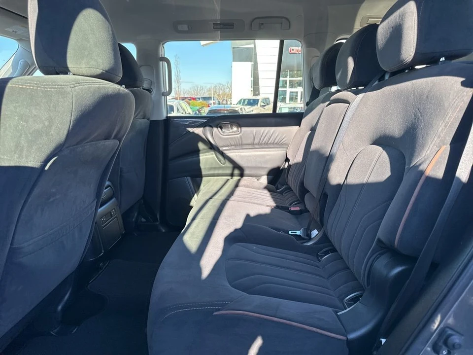 2023 Nissan Armada - Image 11 of 12