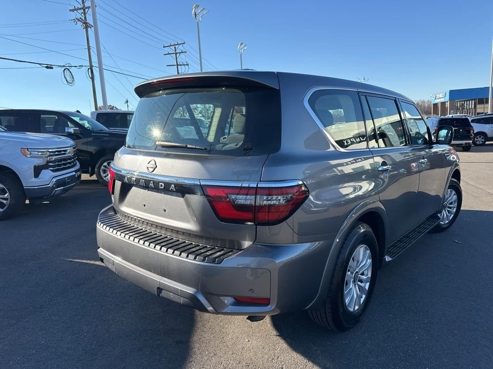 2023 Nissan Armada - Image 5 of 12