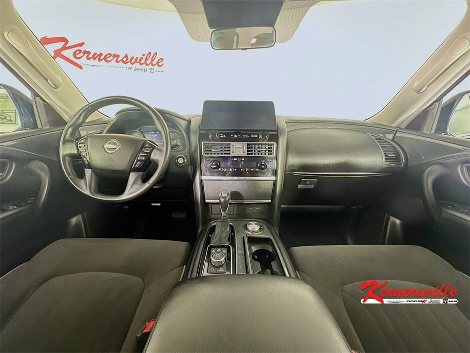 2023 Nissan Armada - Image 10 of 12