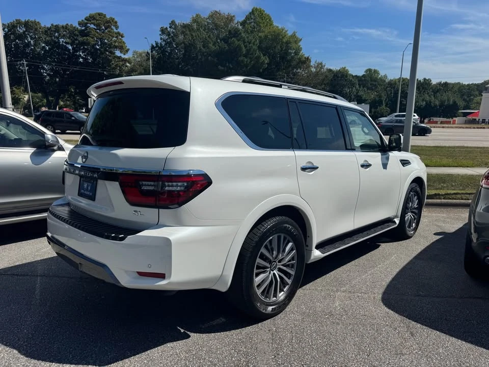 2023 Nissan Armada - Image 8 of 8