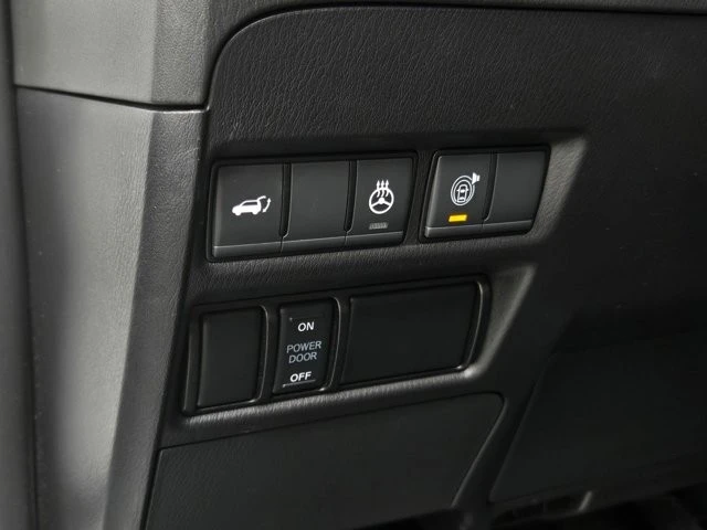 2023 Nissan Armada - Image 18 of 21