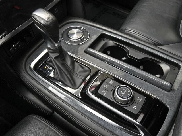2023 Nissan Armada - Image 20 of 21