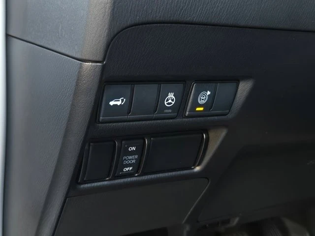 2023 Nissan Armada - Image 18 of 21