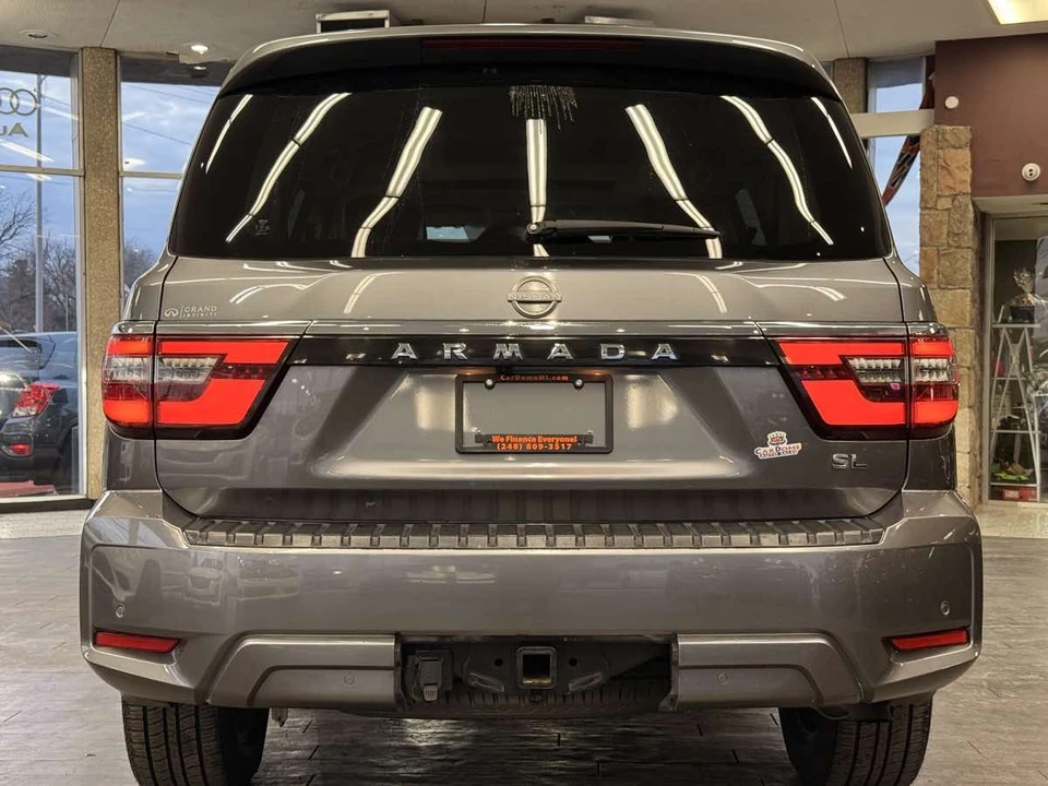 2023 Nissan Armada - Image 16 of 31