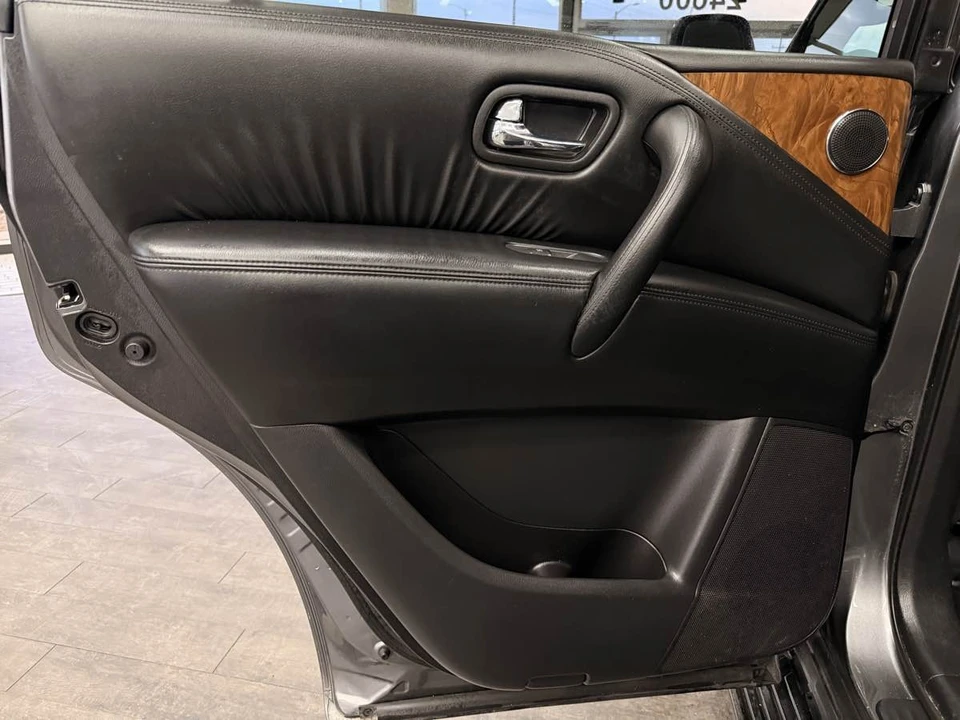2023 Nissan Armada - Image 31 of 31