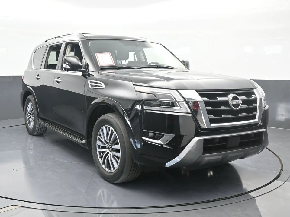 2023 Nissan Armada - Image 9 of 12