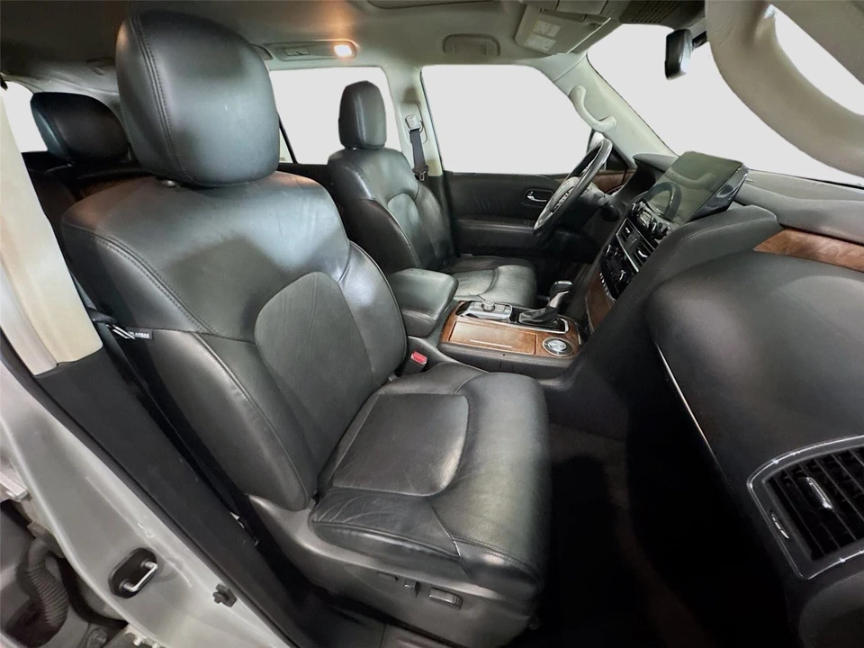 2023 Nissan Armada - Image 14 of 16