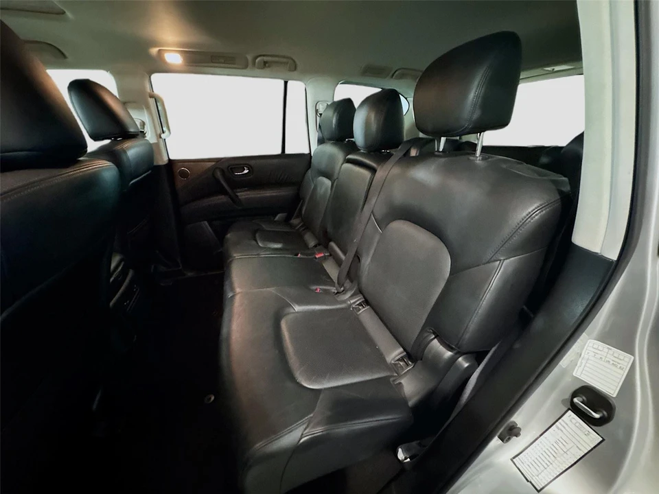 2023 Nissan Armada - Image 12 of 16