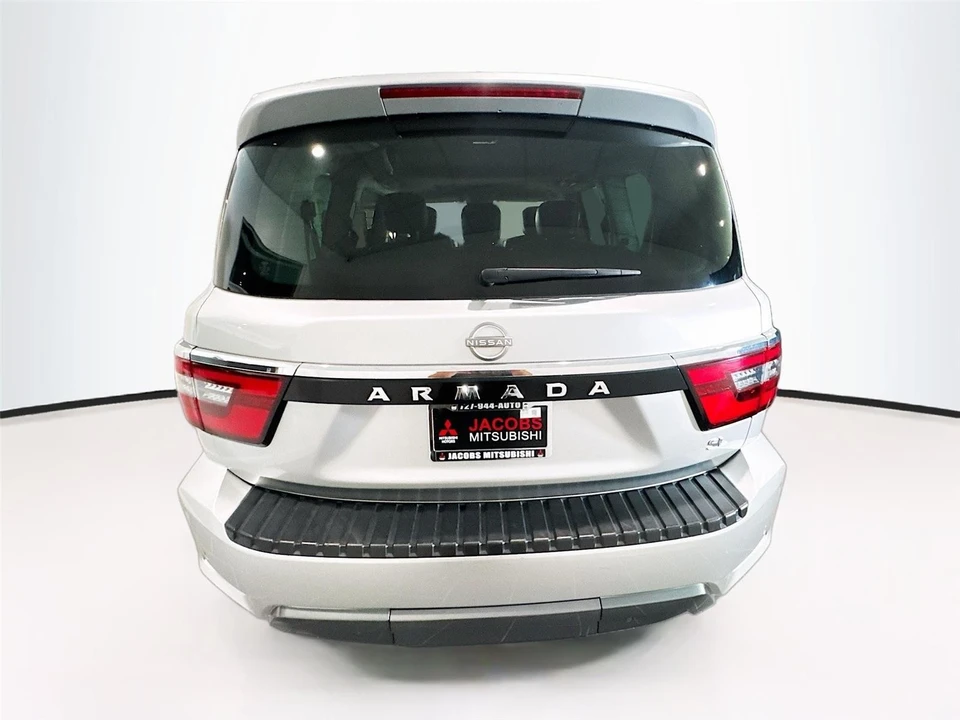 2023 Nissan Armada - Image 4 of 16