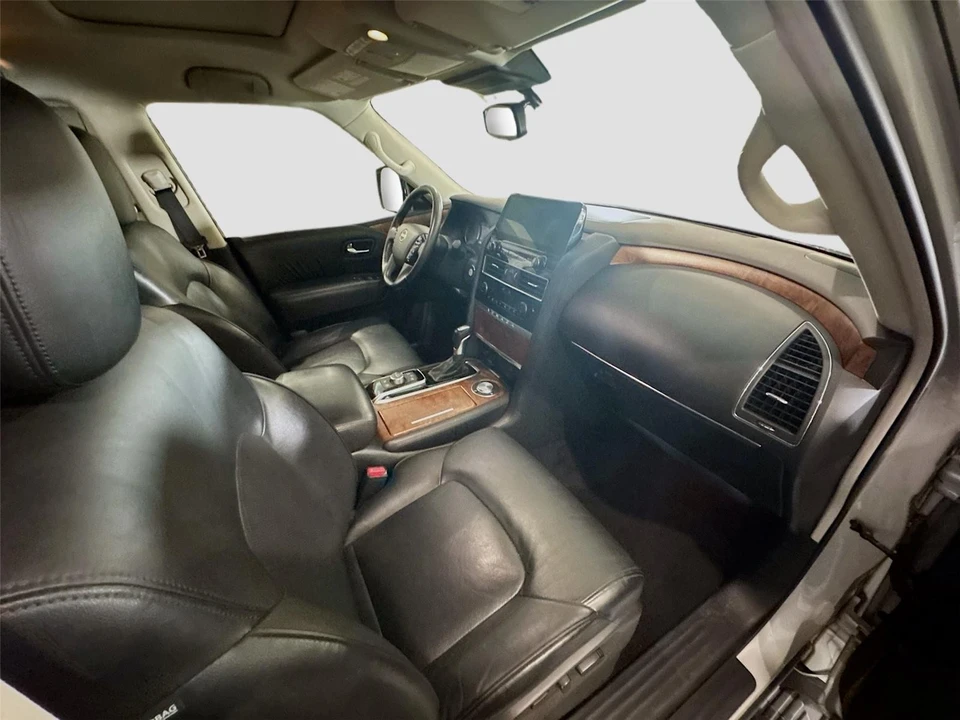 2023 Nissan Armada - Image 15 of 16