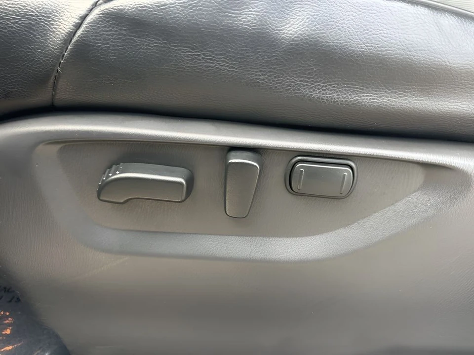2023 Nissan Armada - Image 10 of 12