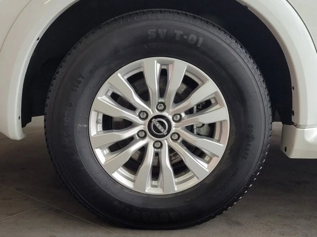 2023 Nissan Armada - Image 5 of 12