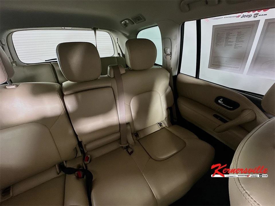2023 Nissan Armada - Image 14 of 21