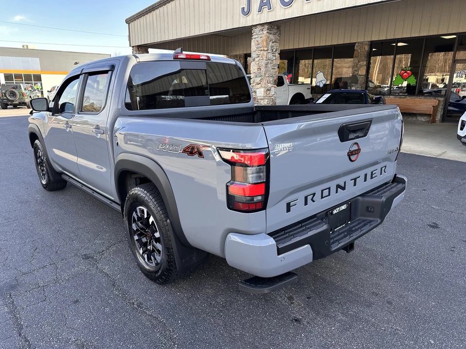 2023 Nissan Frontier 3rd Gen - Image 7 of 12