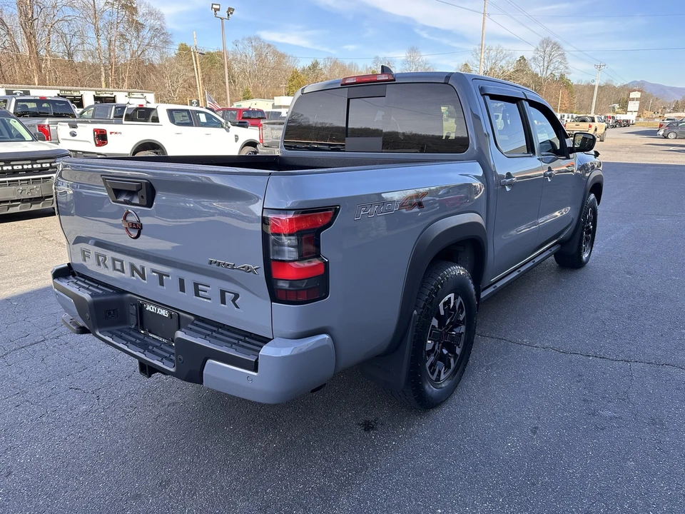 2023 Nissan Frontier 3rd Gen - Image 5 of 12