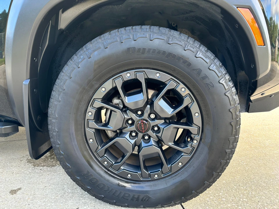2023 Nissan Frontier 3rd Gen - Image 27 of 31