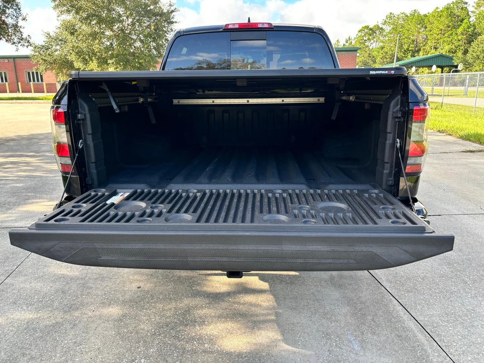 2023 Nissan Frontier 3rd Gen - Image 9 of 31