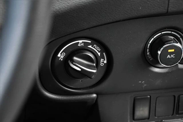 2023 Nissan Frontier 3rd Gen - Image 11 of 19