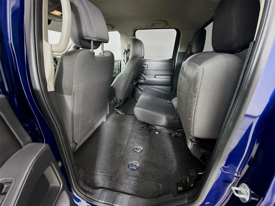 2023 Nissan Frontier 3rd Gen - Image 4 of 15