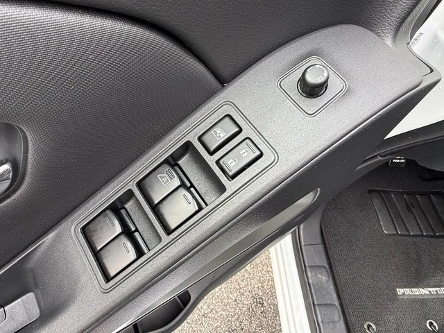 2023 Nissan Frontier 3rd Gen - Image 14 of 21