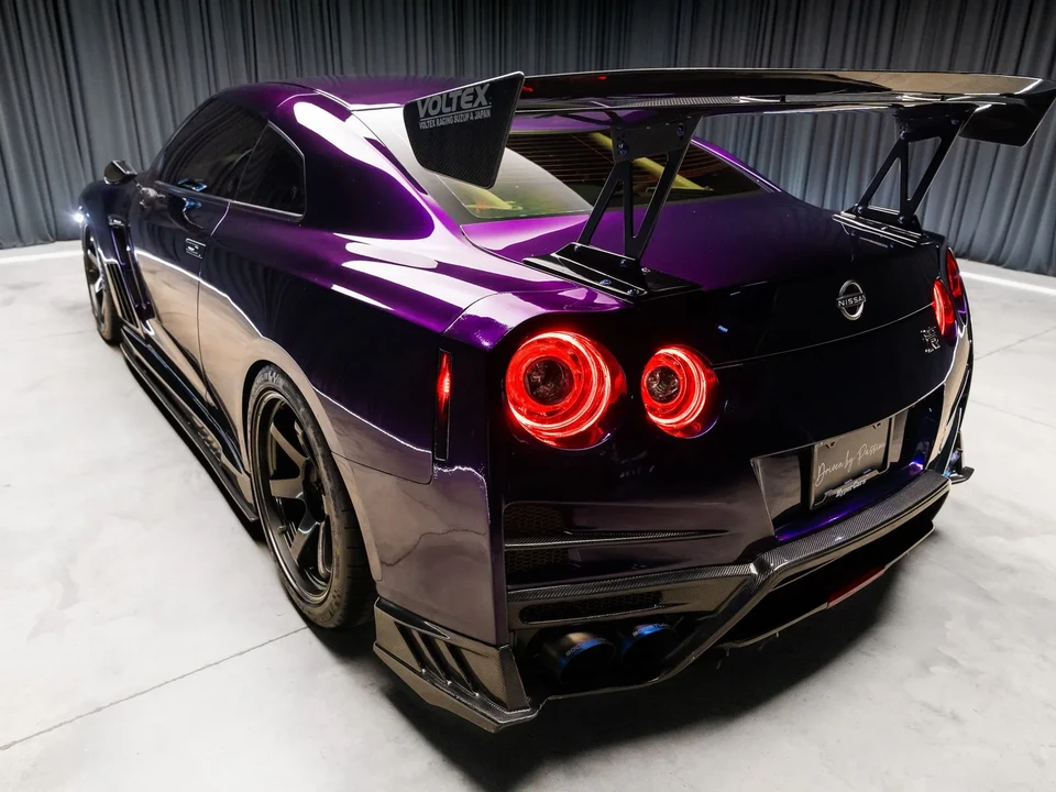 2023 Nissan R35 GT-R - Image 17 of 31