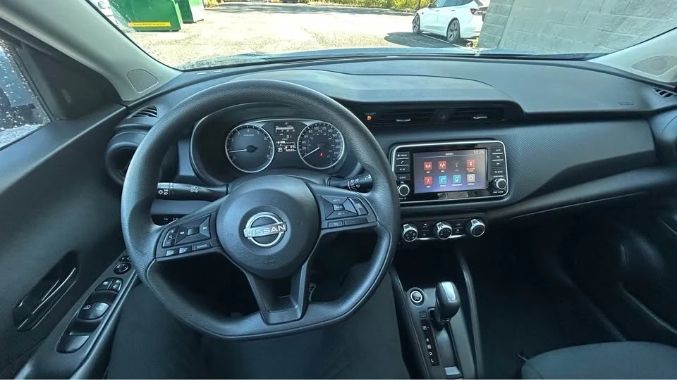 2023 Nissan Kicks - Image 11 of 12