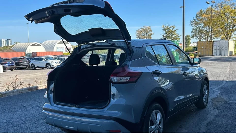 2023 Nissan Kicks - Image 6 of 13