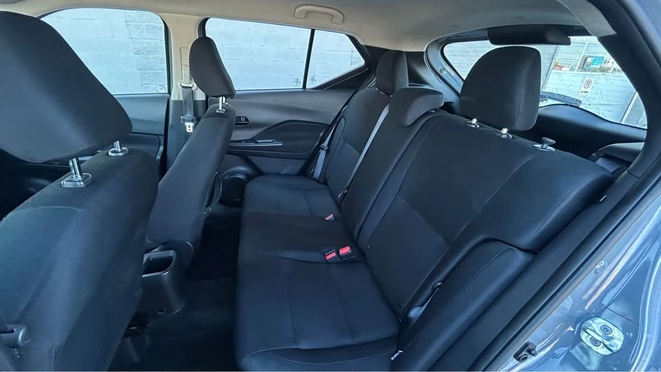 2023 Nissan Kicks - Image 10 of 13
