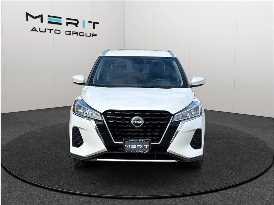 2023 Nissan Kicks - Image 3 of 21